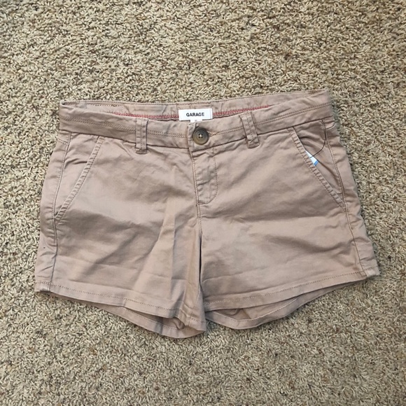 Women’s Size 00 Rolled Khaki Shorts - Picture 1 of 5